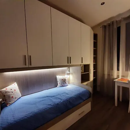 Nuovo Trilocale In Centro Varraze
