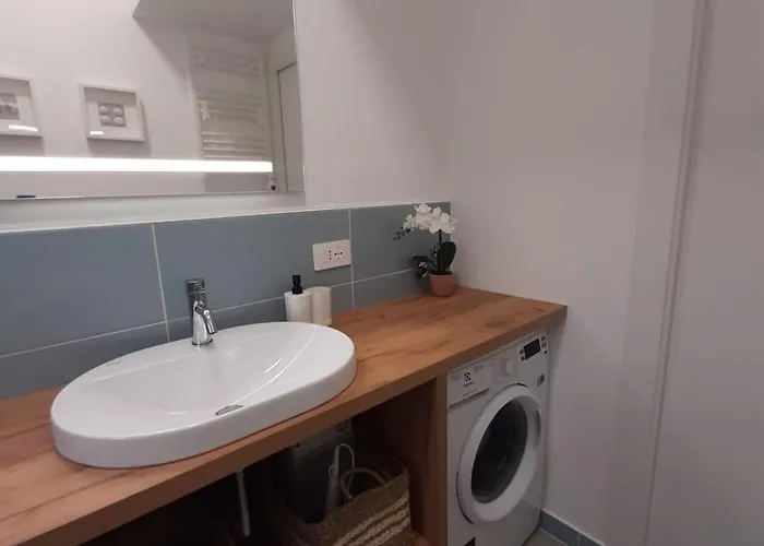 Nuovo Trilocale In Centro Varazze