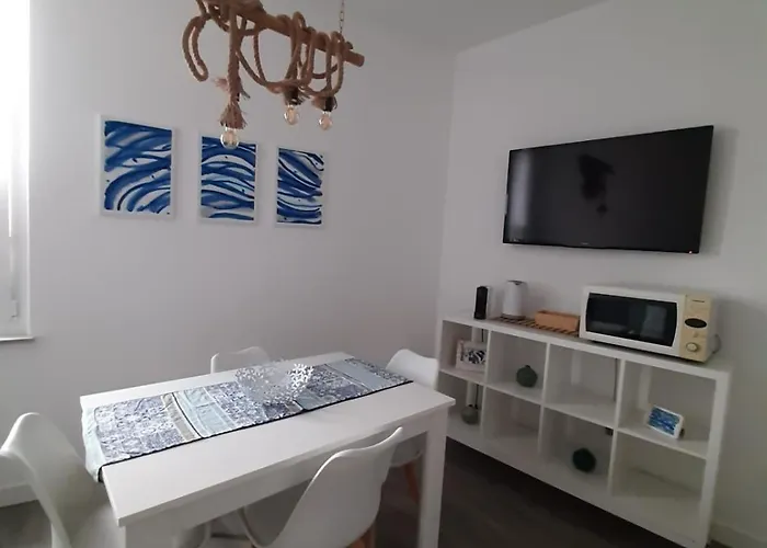 Apartment Nuovo Trilocale In Centro *